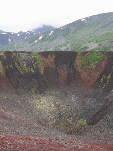 Кратер вулкана Кропоткина. Фото: Егоровой Марины
